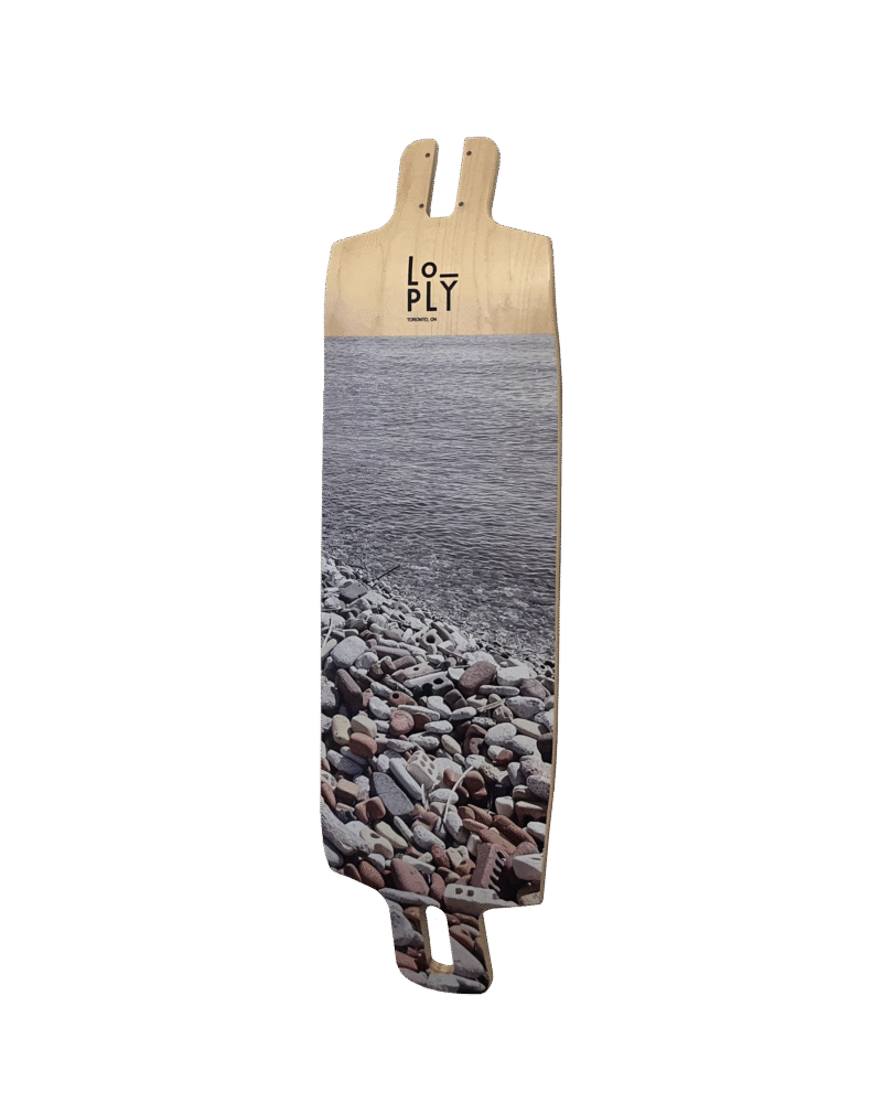 Lo-ply Leslie skateboard