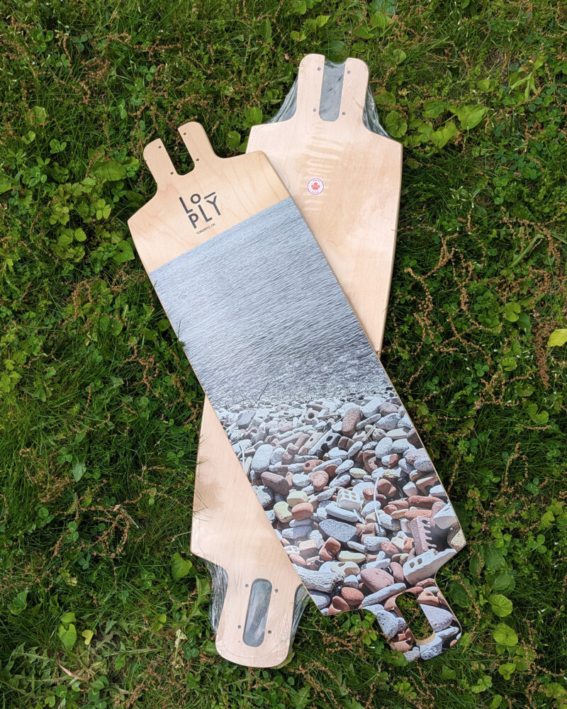 Lo-ply Leslie board front and back graphics